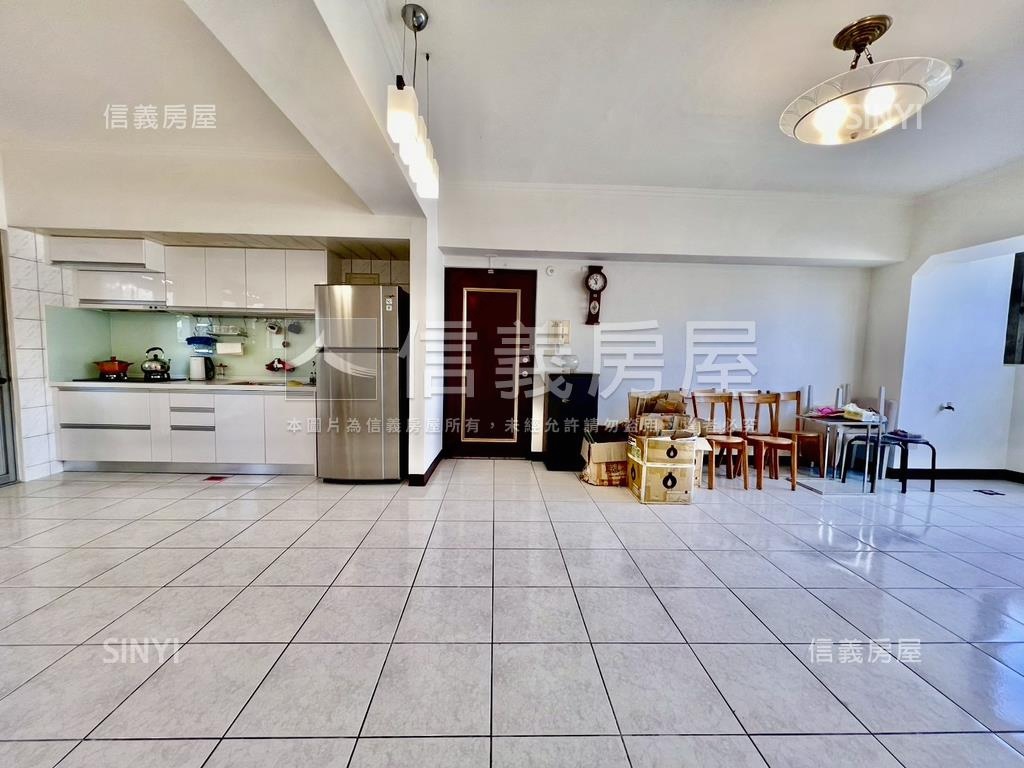 淡江柏園～稀有景觀大戶房屋室內格局與周邊環境