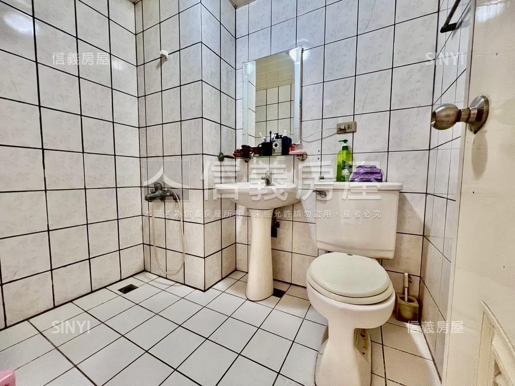 淡江柏園～稀有景觀大戶房屋室內格局與周邊環境