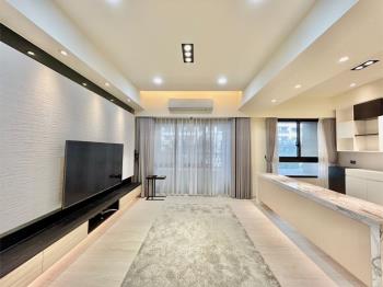 富宇雲悅露台裝潢美屋