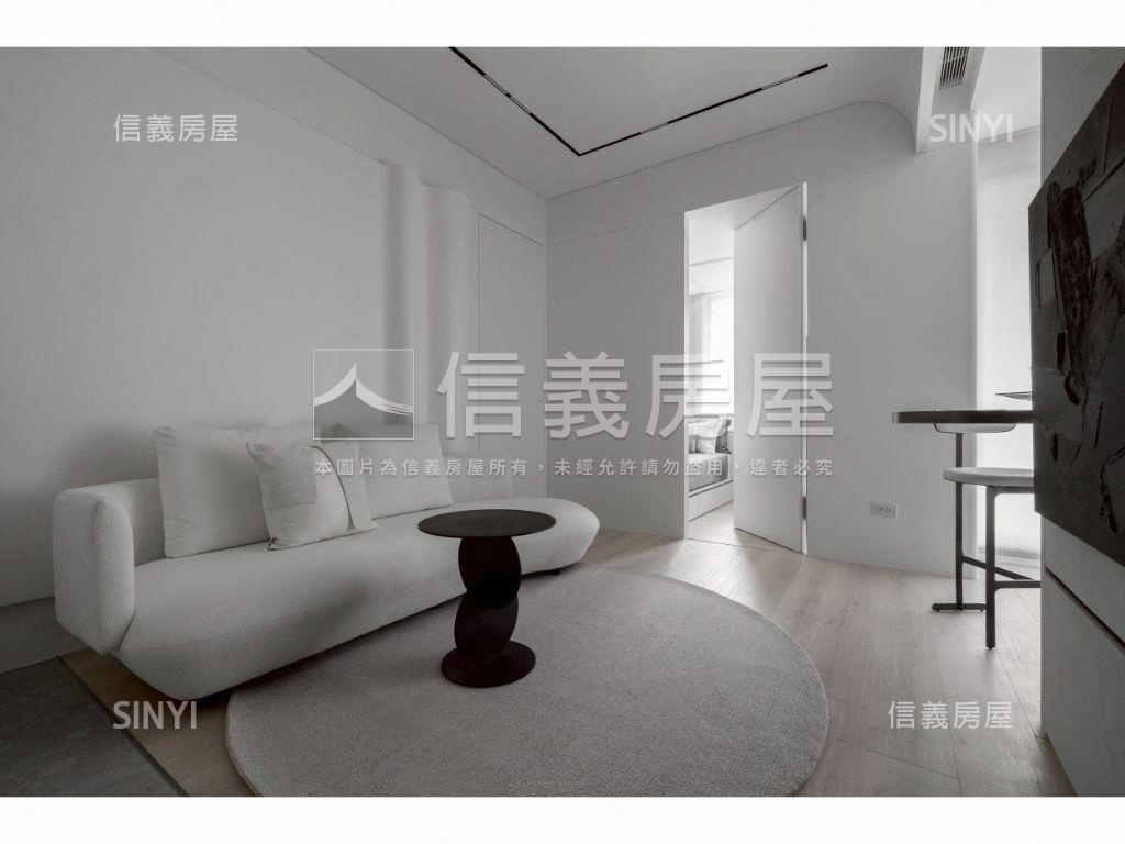 藏景。琉森房屋室內格局與周邊環境