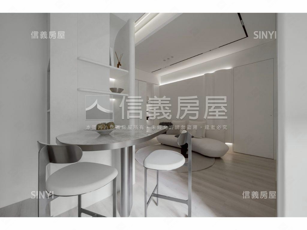 藏景。琉森房屋室內格局與周邊環境