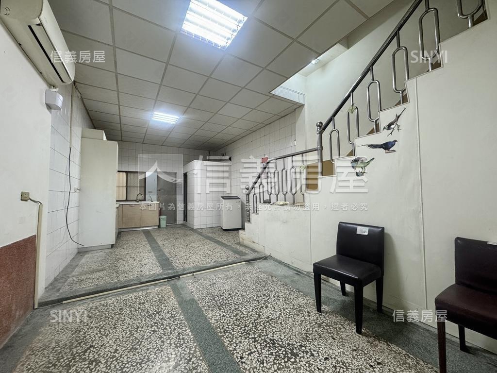 文化中心｜三和市場｜透店房屋室內格局與周邊環境