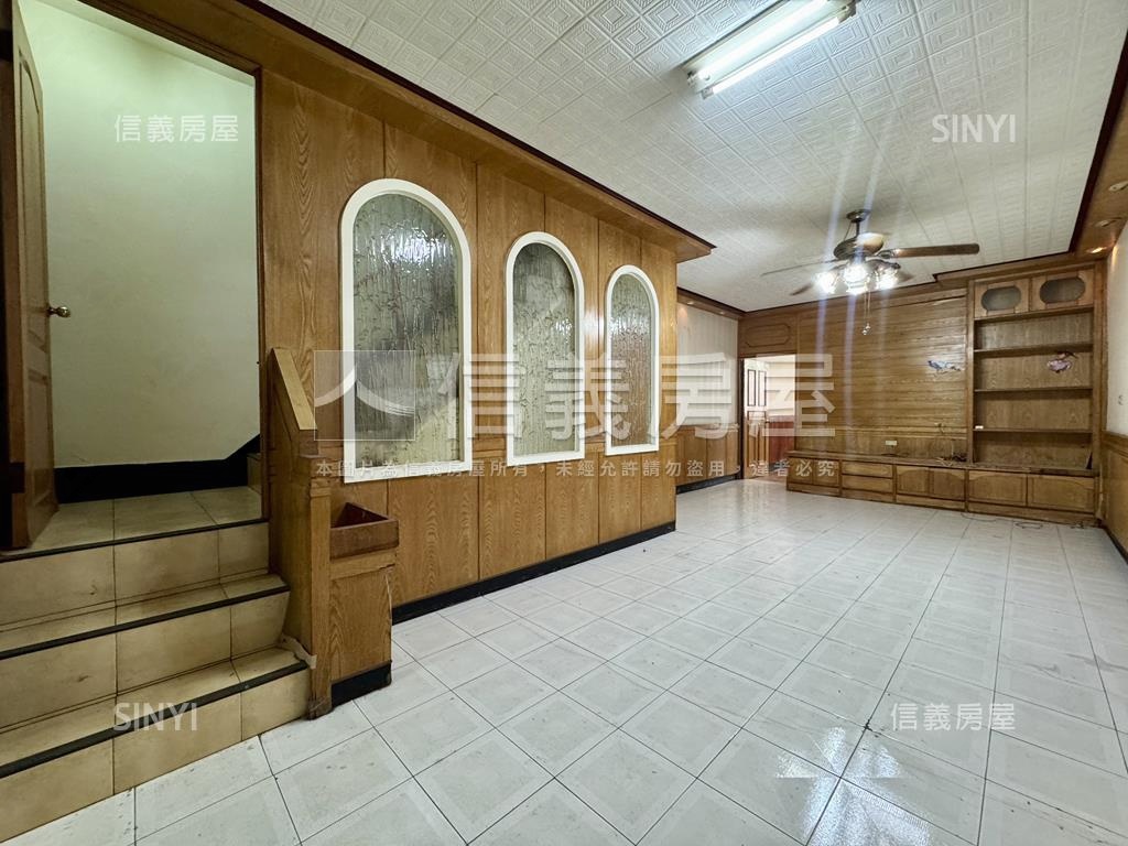 文化中心｜三和市場｜透店房屋室內格局與周邊環境