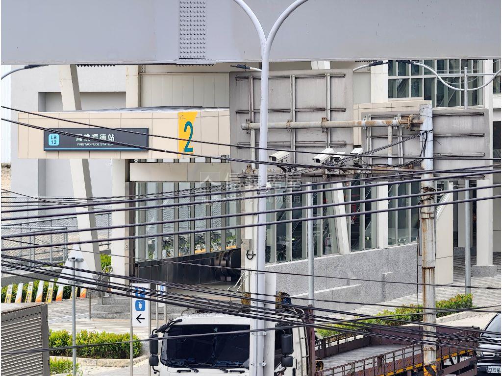 捷運旁－鶯桃住商透天好宅房屋室內格局與周邊環境