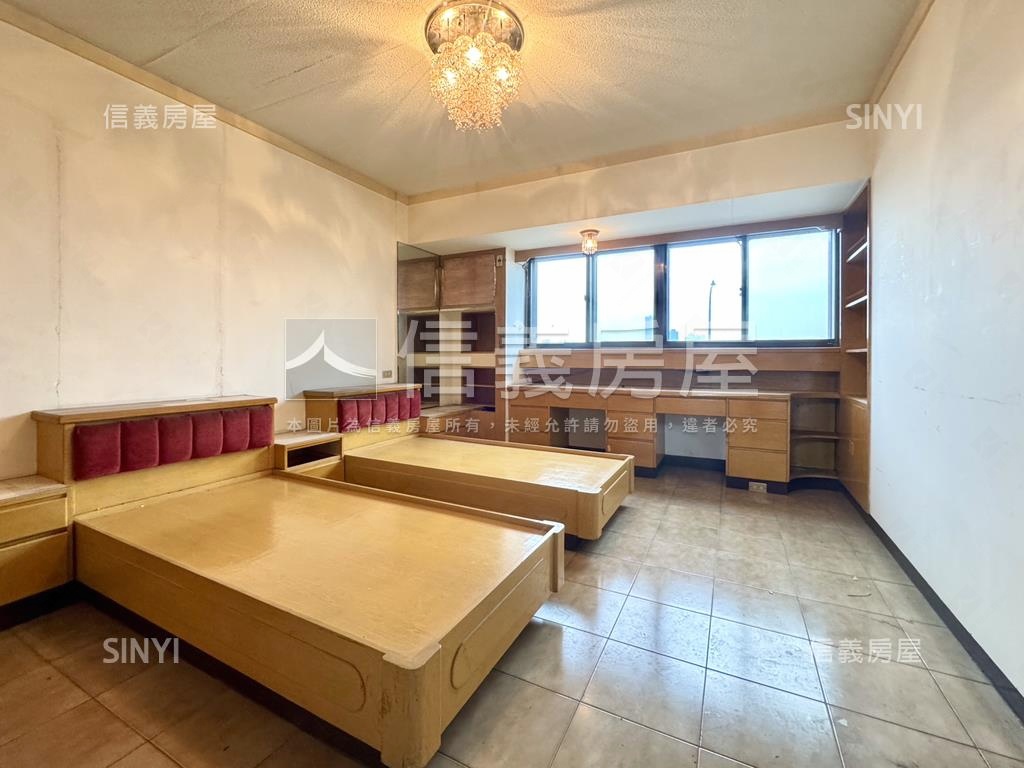 南西低公設河岸大坪數房屋室內格局與周邊環境