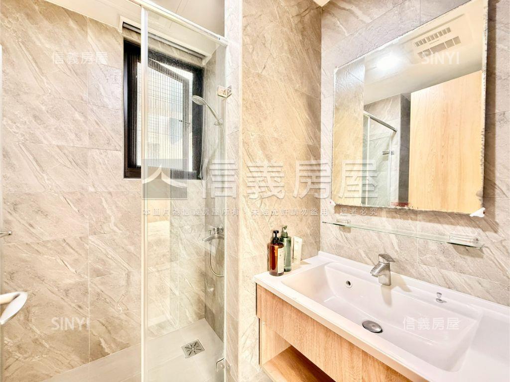 中科大雅藍鵲首席三房平車房屋室內格局與周邊環境