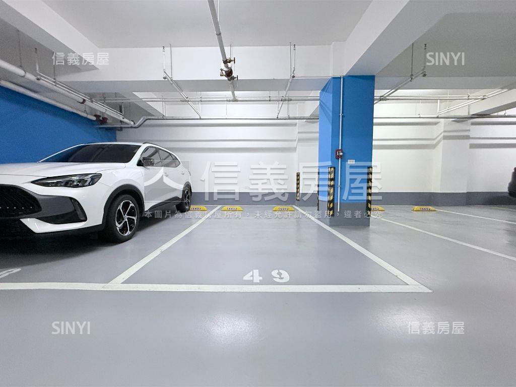 中科大雅藍鵲首席三房平車房屋室內格局與周邊環境