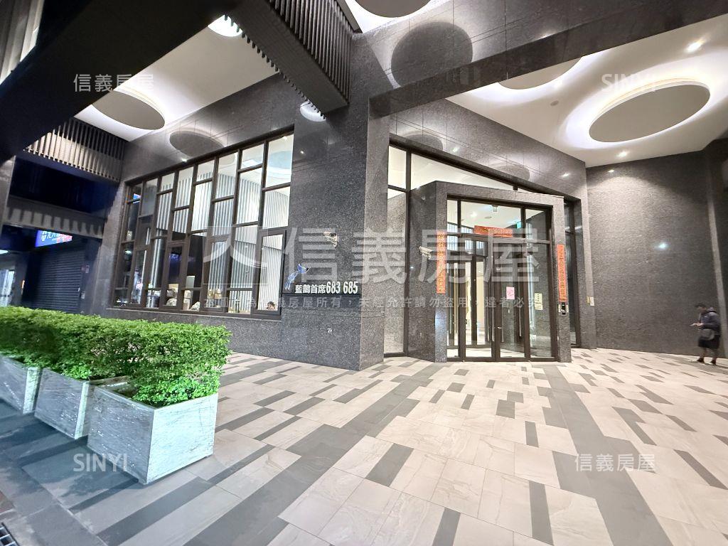 中科大雅藍鵲首席三房平車房屋室內格局與周邊環境