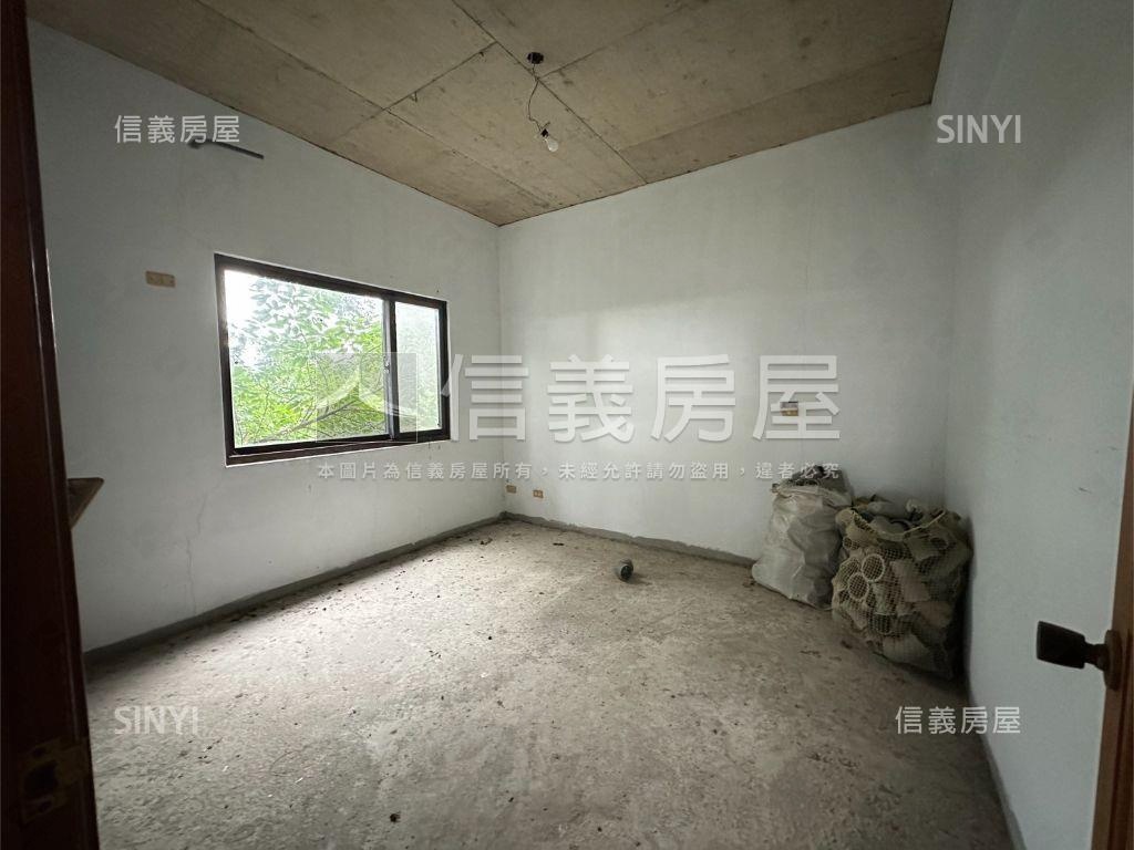 老泉閒情逸致透天一樓房屋室內格局與周邊環境