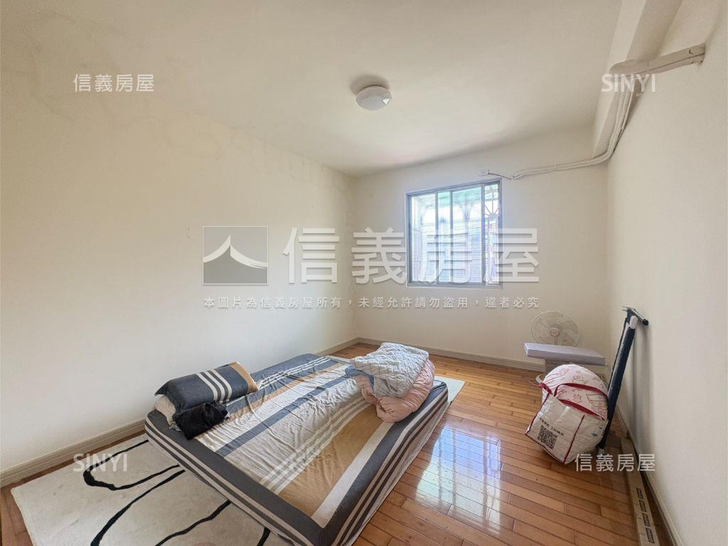 中正路方正格局採光好三房房屋室內格局與周邊環境