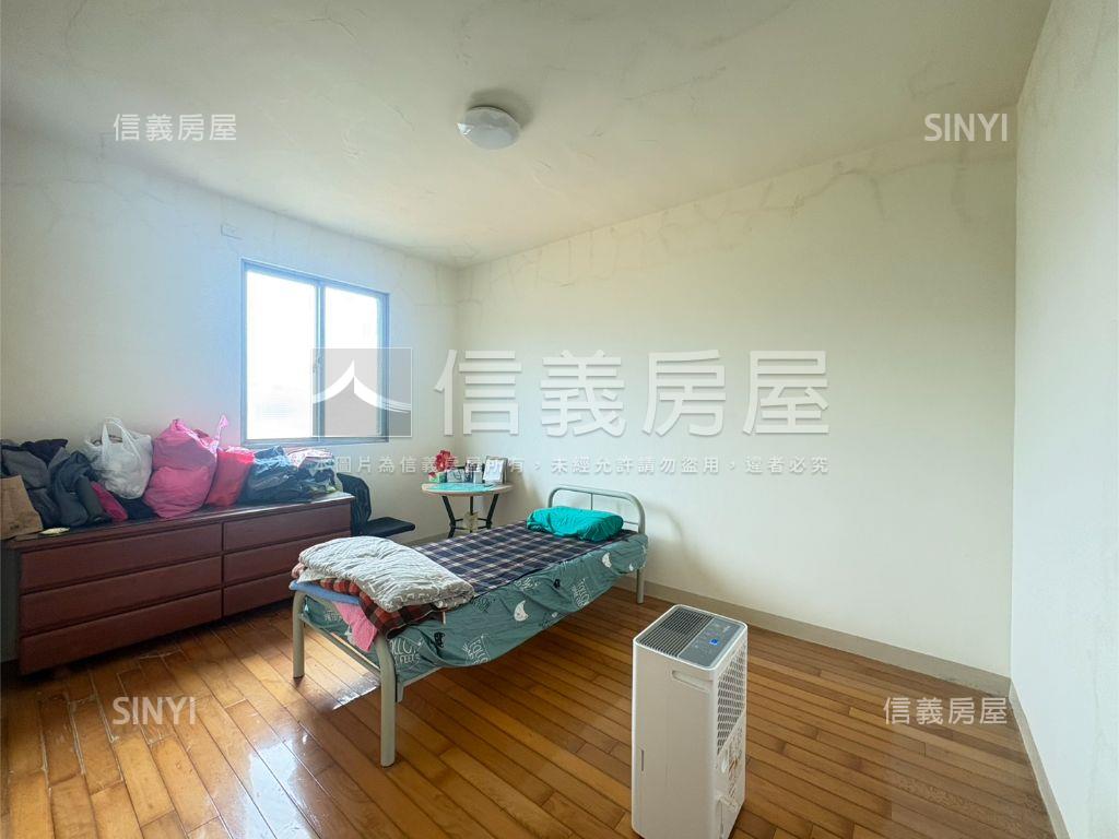 中正路方正格局採光好三房房屋室內格局與周邊環境