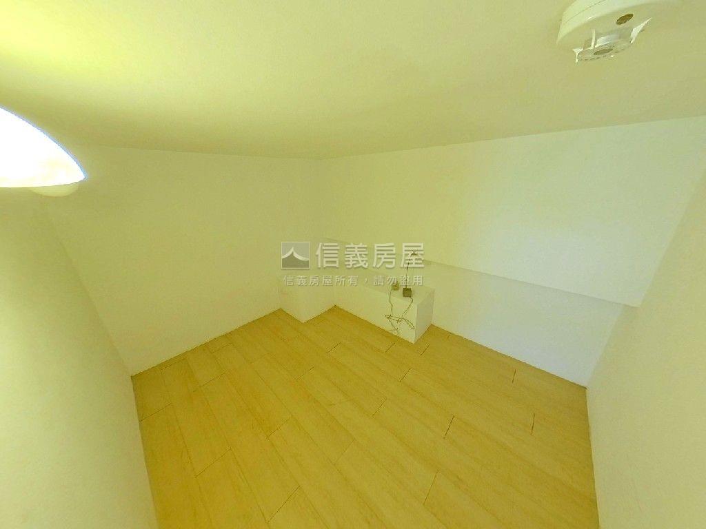 海悅小資河景１＋１房房屋室內格局與周邊環境