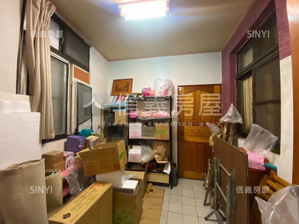 ＡＩ園區旁住店房屋室內格局與周邊環境