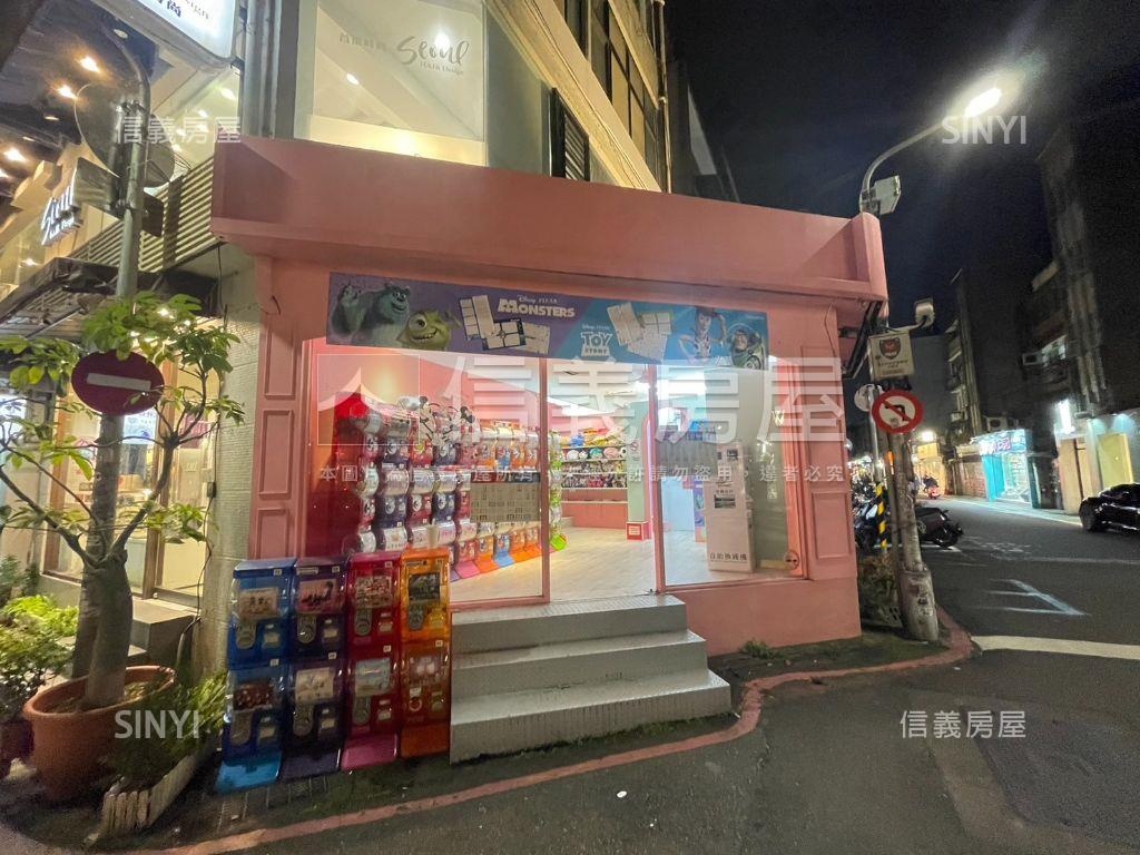 大巨蛋朝牌三角窗△店王房屋室內格局與周邊環境