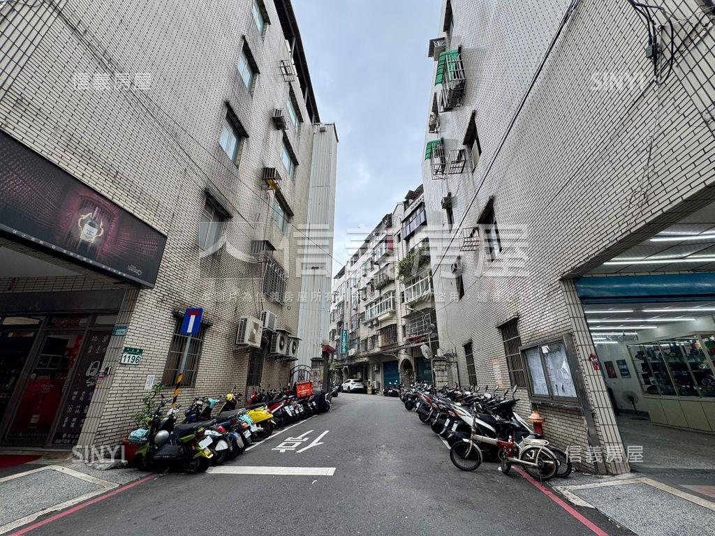 環狀中正路稀有電梯廠辦房屋室內格局與周邊環境