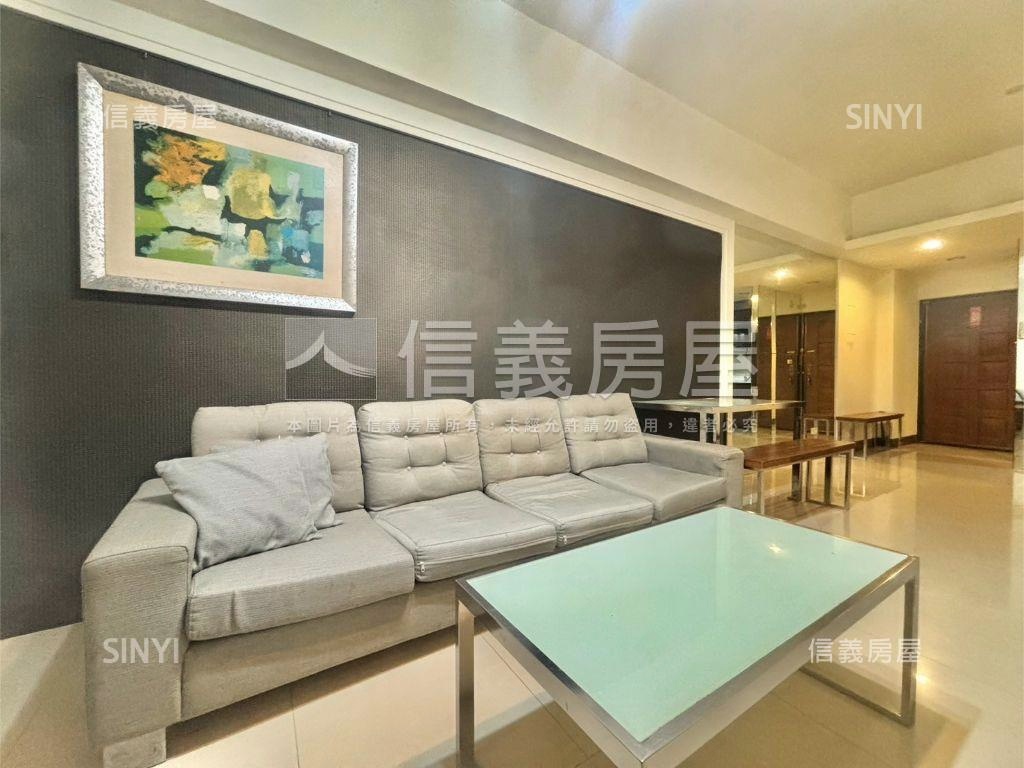 農十六特區亞歷山大２房房屋室內格局與周邊環境