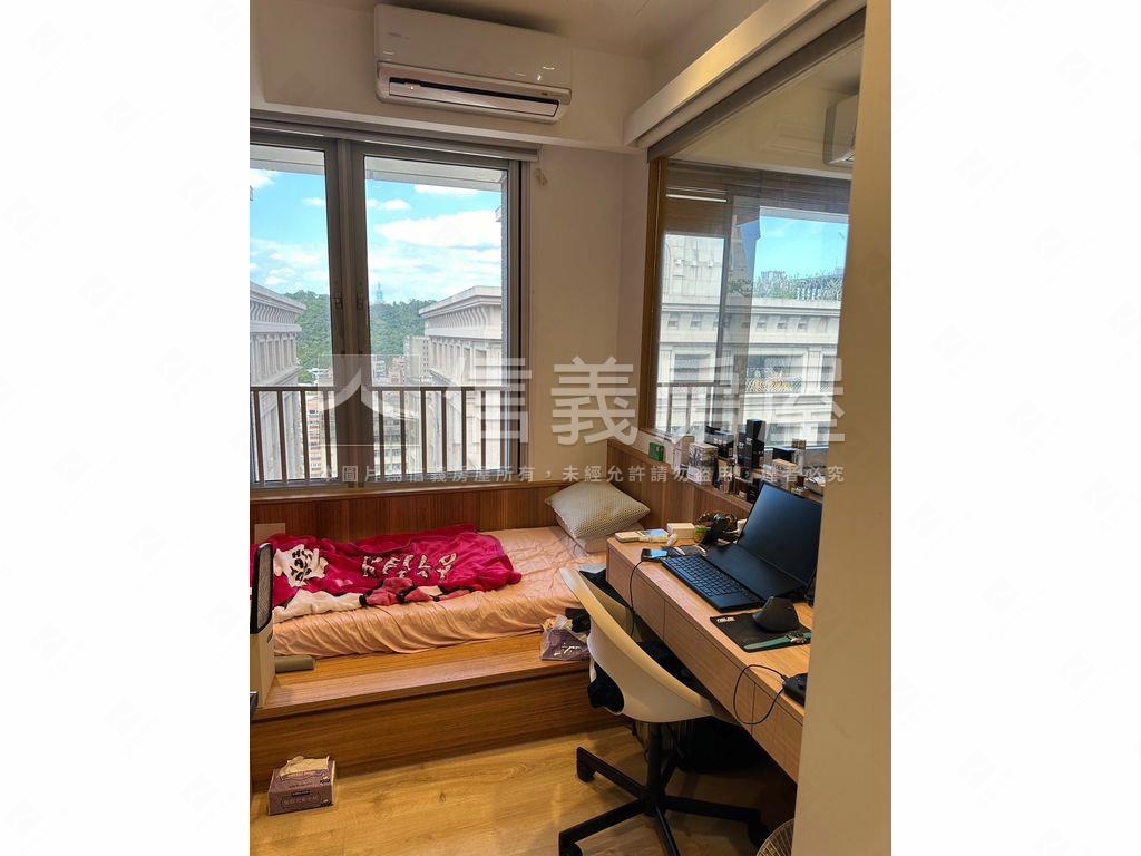 忠順大院二期頂峰之美房屋室內格局與周邊環境