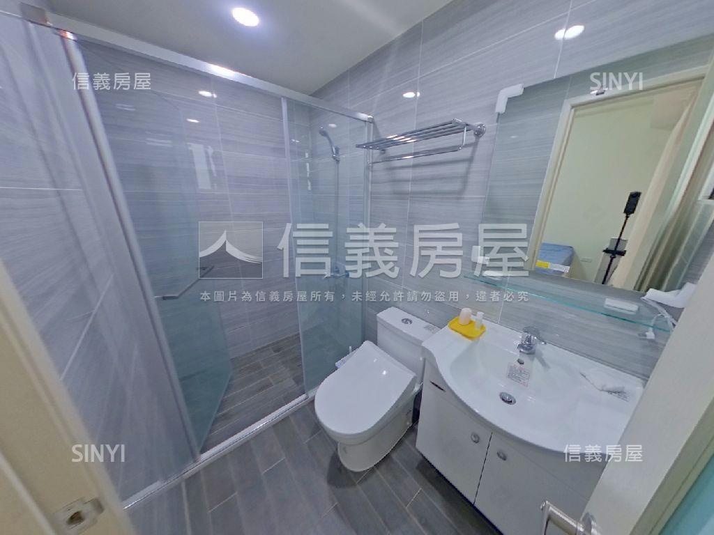 稀有兩房兩衛有車位房屋室內格局與周邊環境