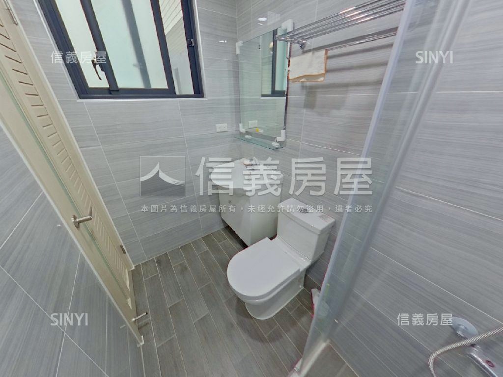 稀有兩房兩衛有車位房屋室內格局與周邊環境