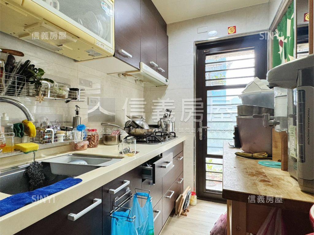 尚青苑電梯３＋１房房屋室內格局與周邊環境