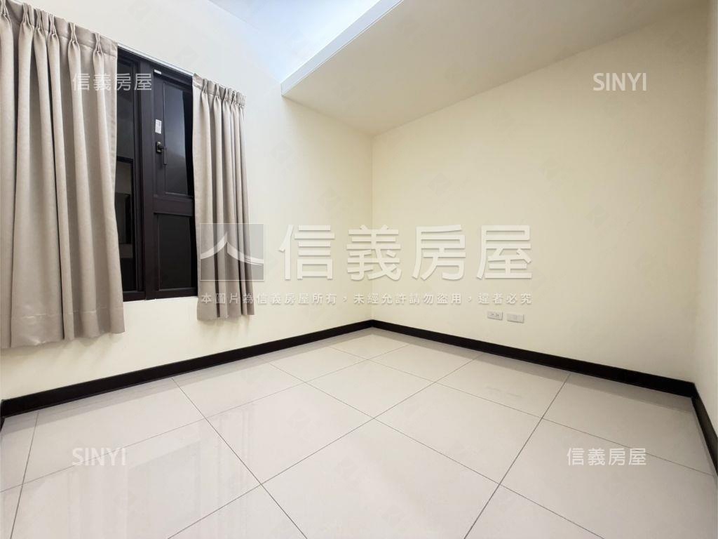 ✨稀有都美艷方正三房房屋室內格局與周邊環境