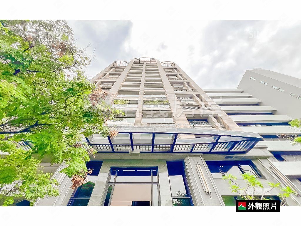 八期秀泰生活圈四房雙車位房屋室內格局與周邊環境