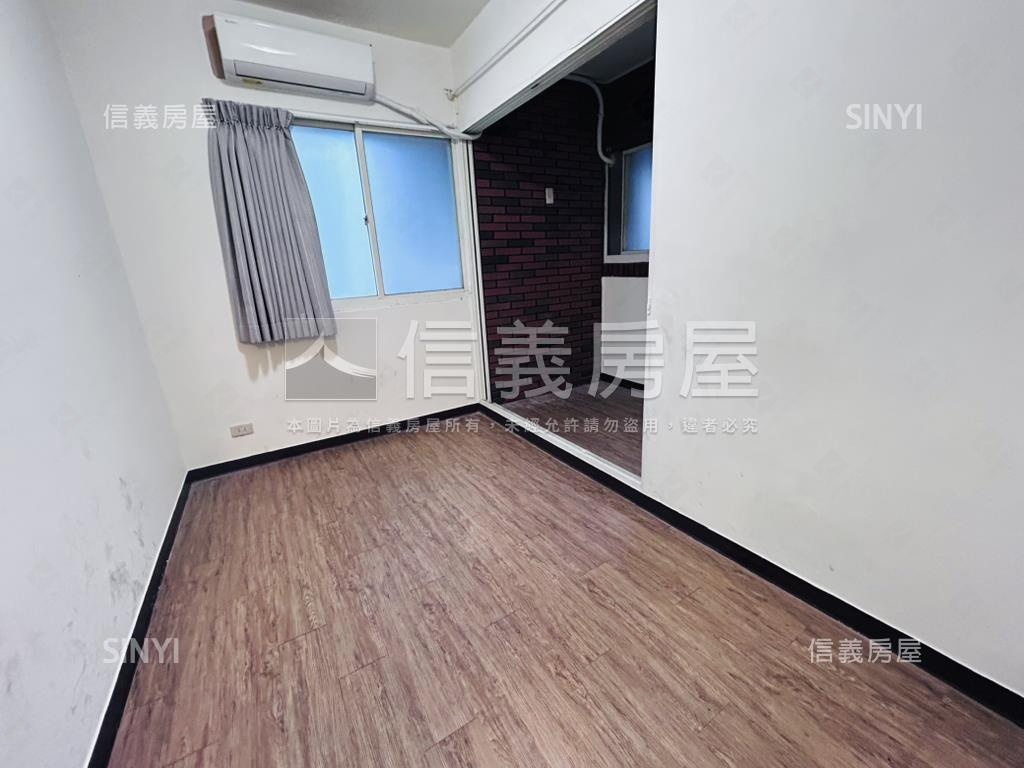 來看喔！近捷運中山北三房房屋室內格局與周邊環境