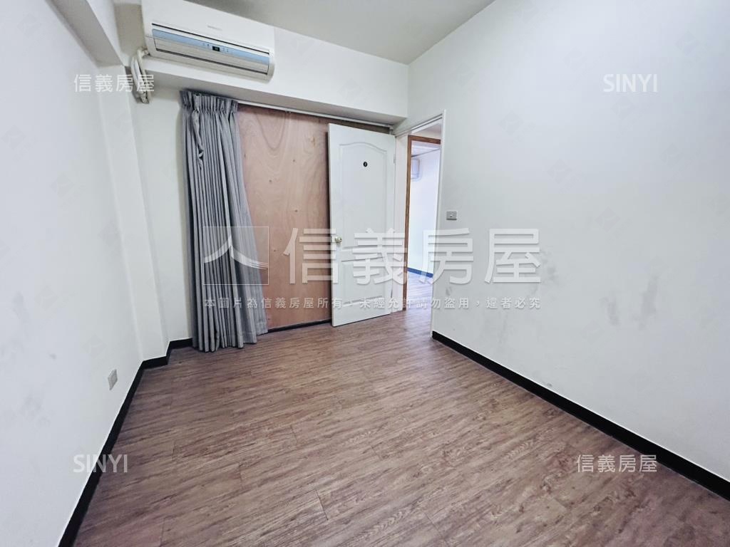 來看喔！近捷運中山北三房房屋室內格局與周邊環境