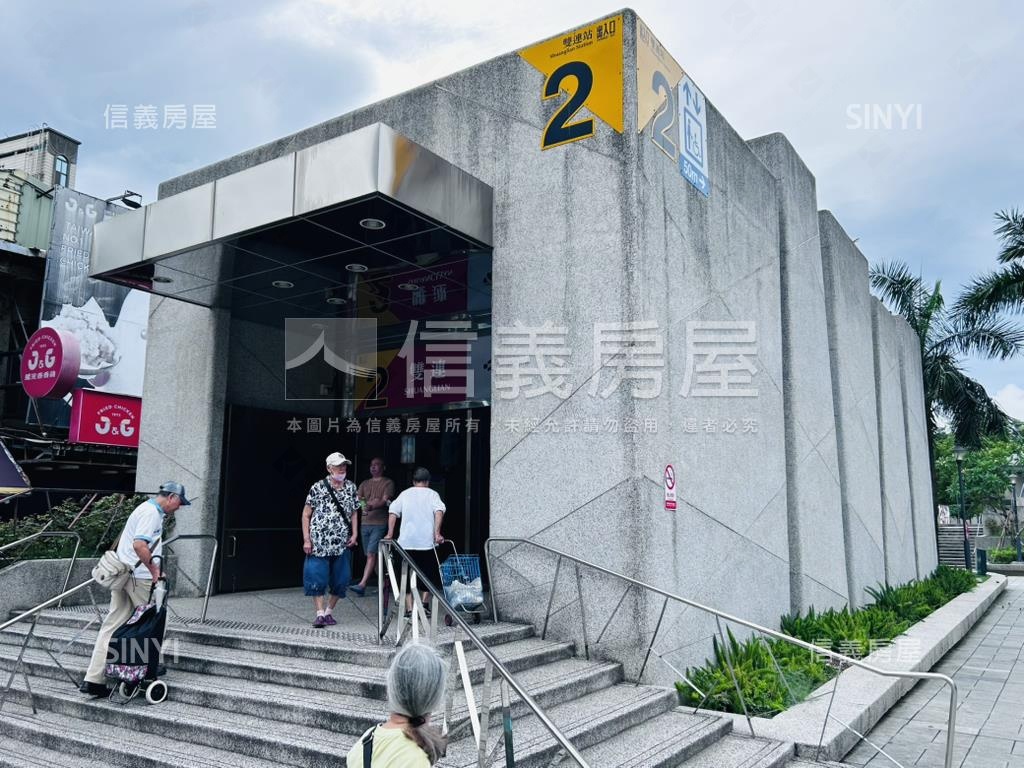 來看喔！近捷運中山北三房房屋室內格局與周邊環境
