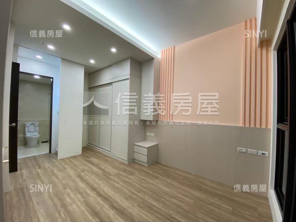 皇翔傳家露臺戶配坡平車位房屋室內格局與周邊環境