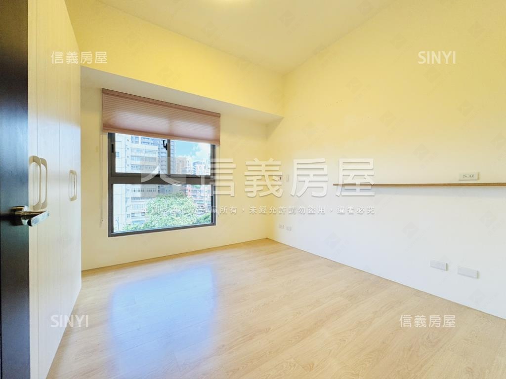 親水景觀兩房車位房屋室內格局與周邊環境