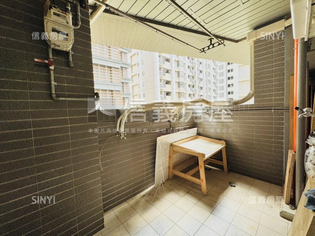 親水景觀兩房車位房屋室內格局與周邊環境