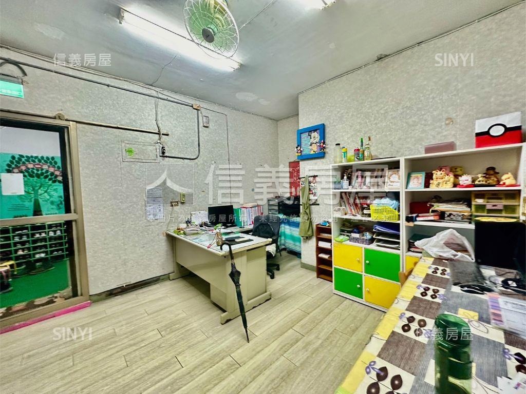 ✿德昌街大坪數２樓✿房屋室內格局與周邊環境