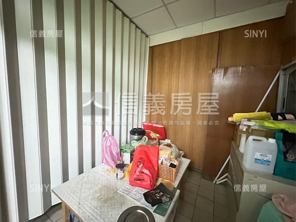 ✿德昌街大坪數２樓✿房屋室內格局與周邊環境
