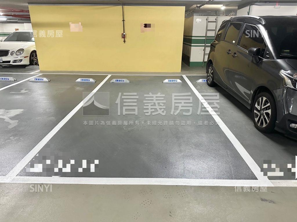 央北次高樓面河景房屋室內格局與周邊環境