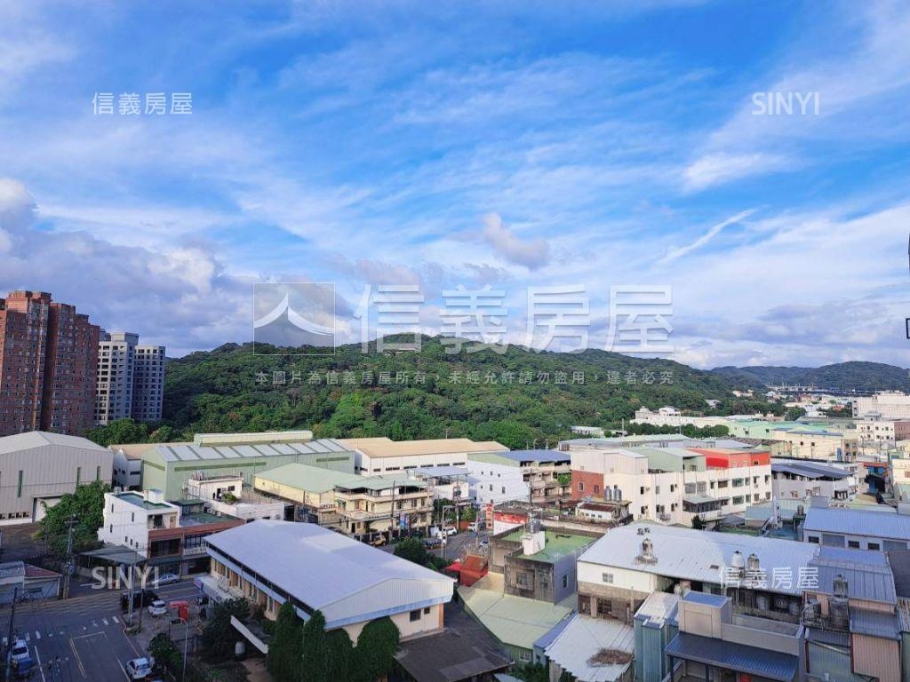 長榮京華雙併大空間房屋室內格局與周邊環境