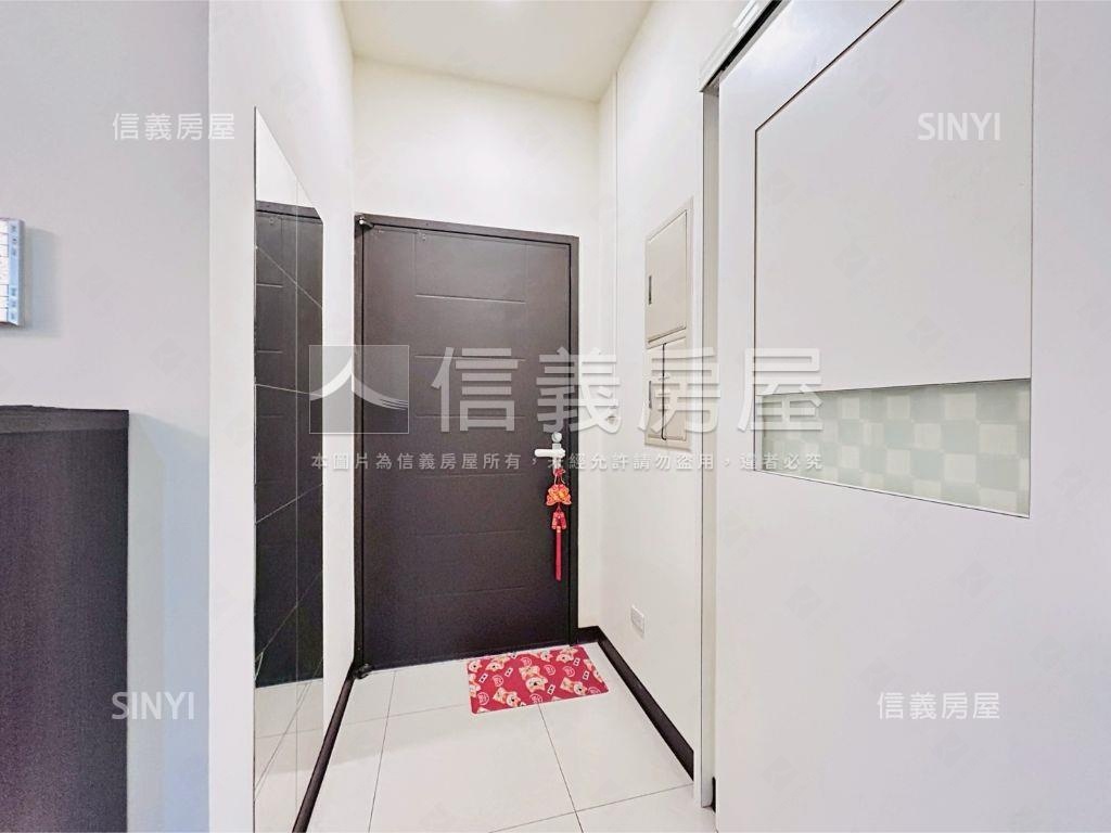 ★專任巴黎線上三房車位★房屋室內格局與周邊環境