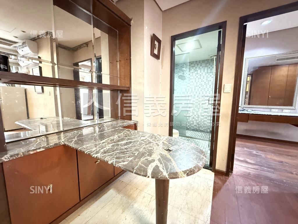 天河高樓採光２房美宅房屋室內格局與周邊環境