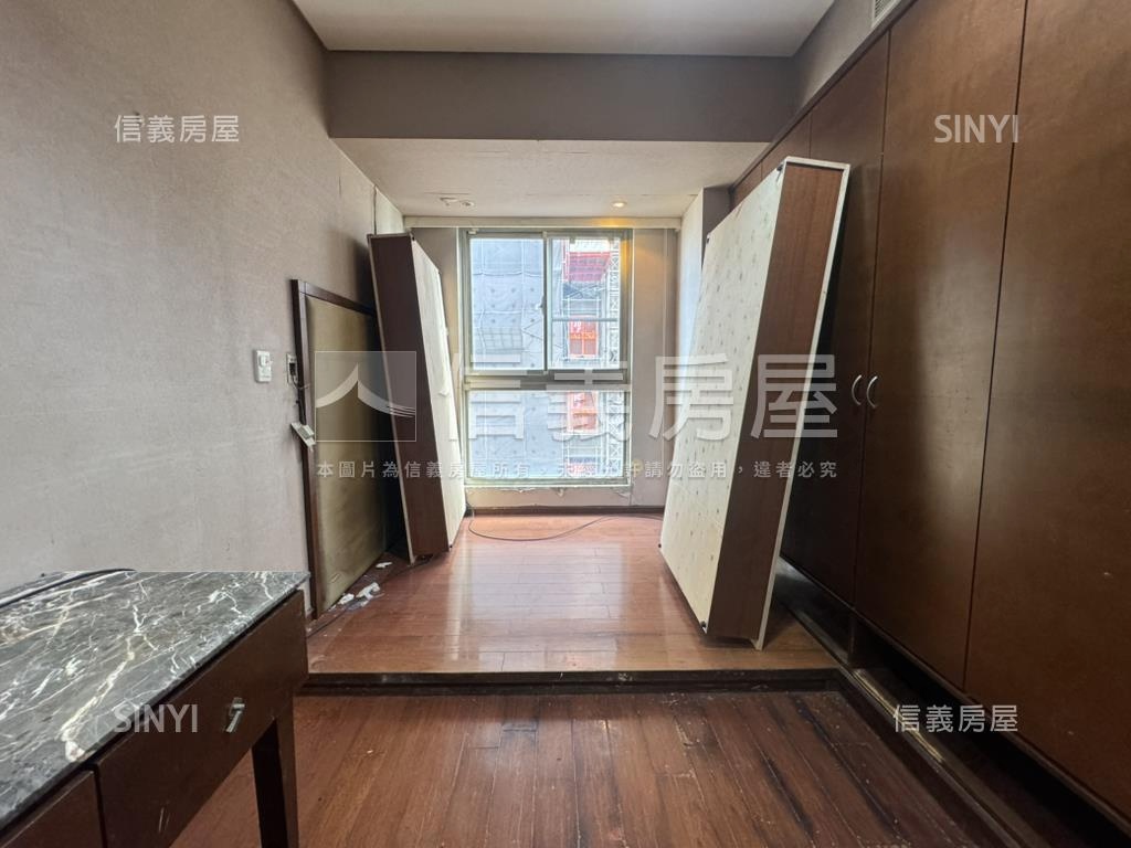 天河高樓採光２房美宅房屋室內格局與周邊環境