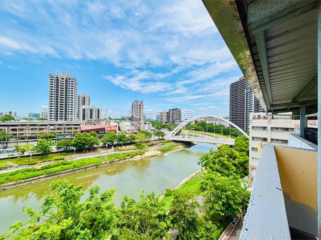 近高大河岸景觀採光三房房屋室內格局與周邊環境