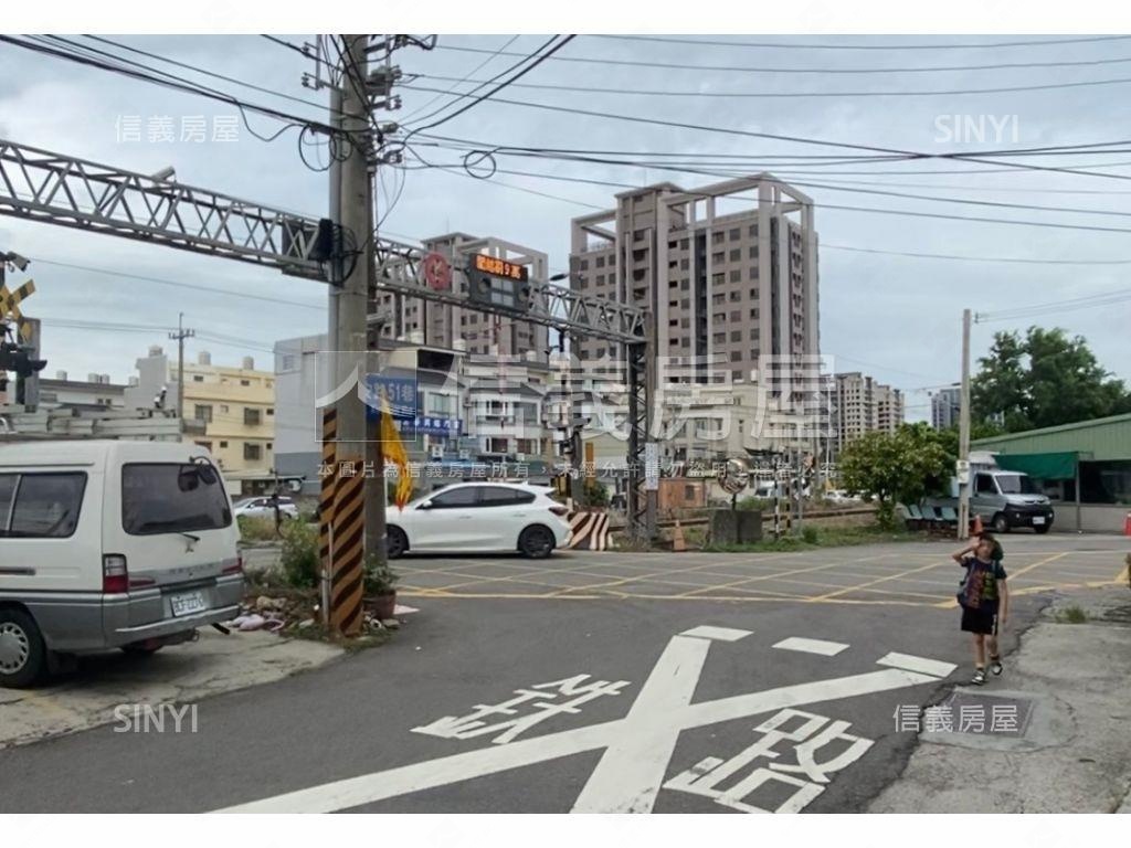 近沙鹿車站大面寬角間透天房屋室內格局與周邊環境