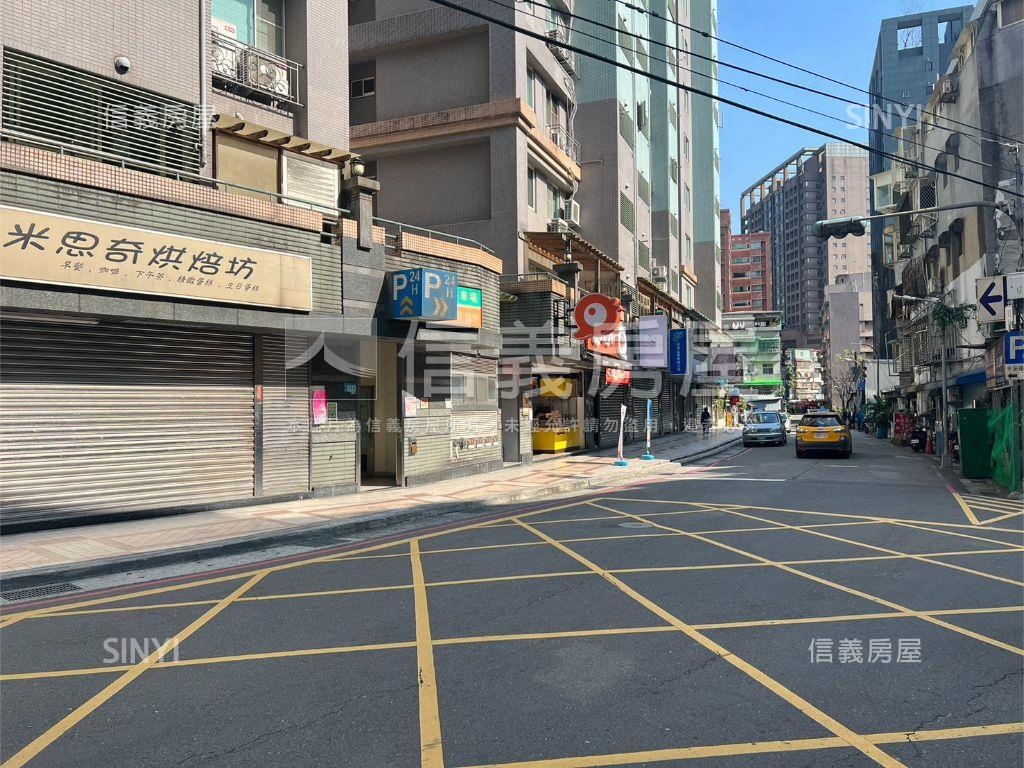 景安南山路黃金店面房屋室內格局與周邊環境