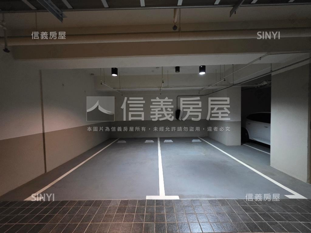 國聚花園御所朝南視野戶房屋室內格局與周邊環境