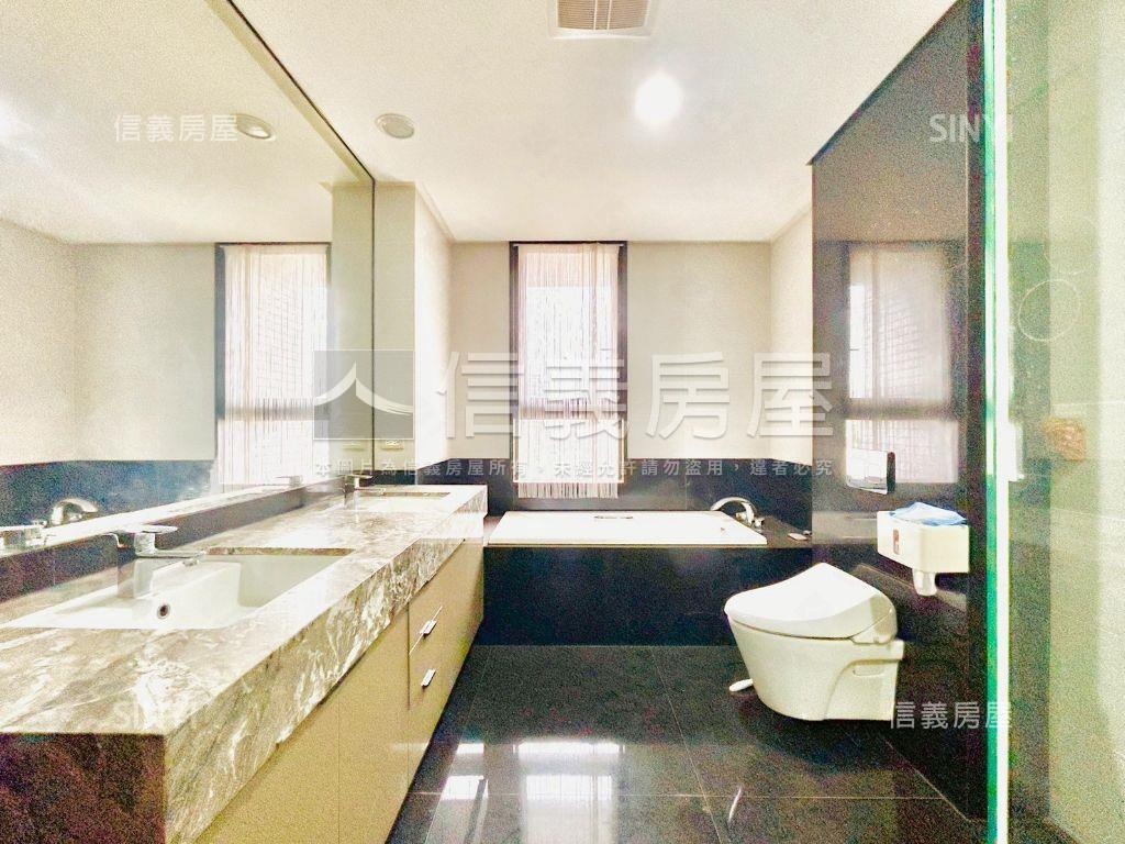 順天敦凰裝潢雙平車樹梢戶房屋室內格局與周邊環境