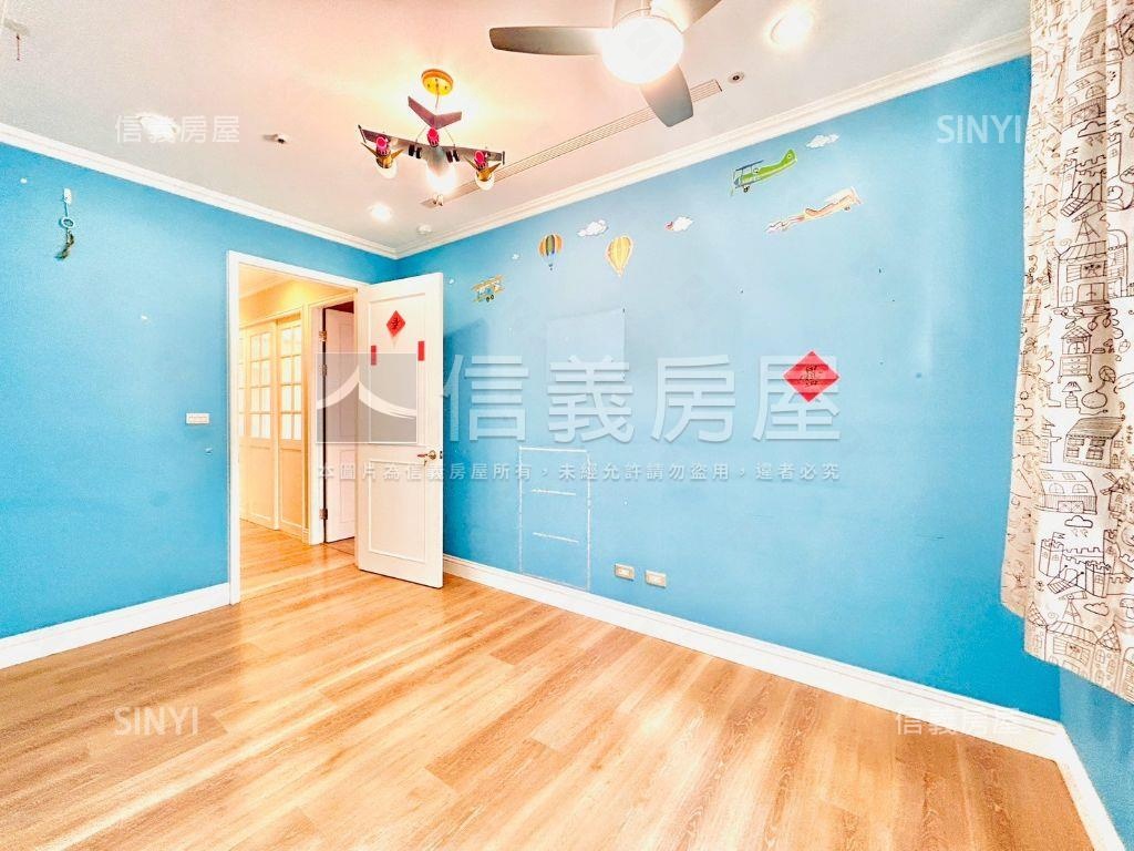 順天敦凰裝潢雙平車樹梢戶房屋室內格局與周邊環境