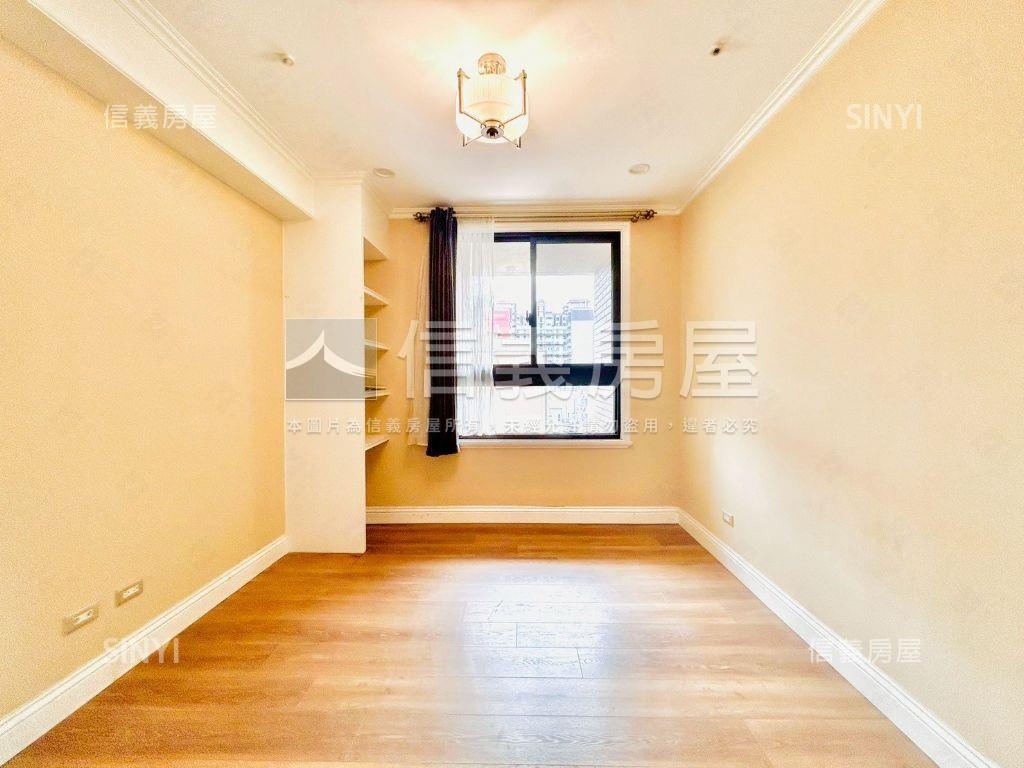 順天敦凰裝潢雙平車樹梢戶房屋室內格局與周邊環境