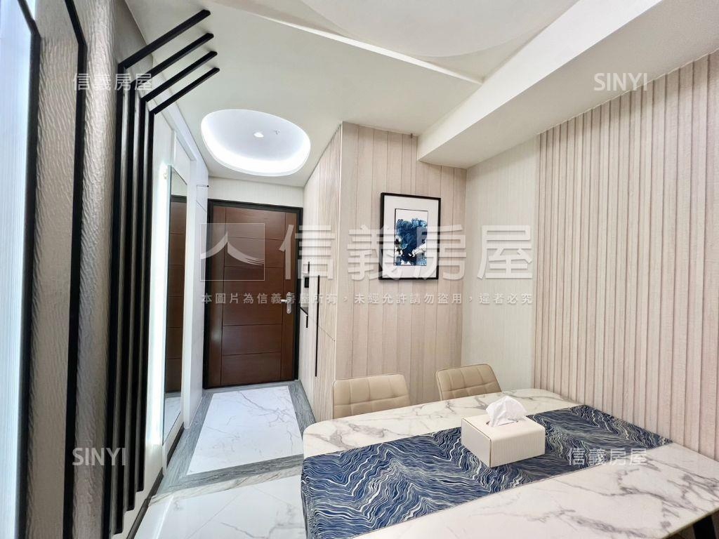 高級裝潢兩房兩位平面車位房屋室內格局與周邊環境