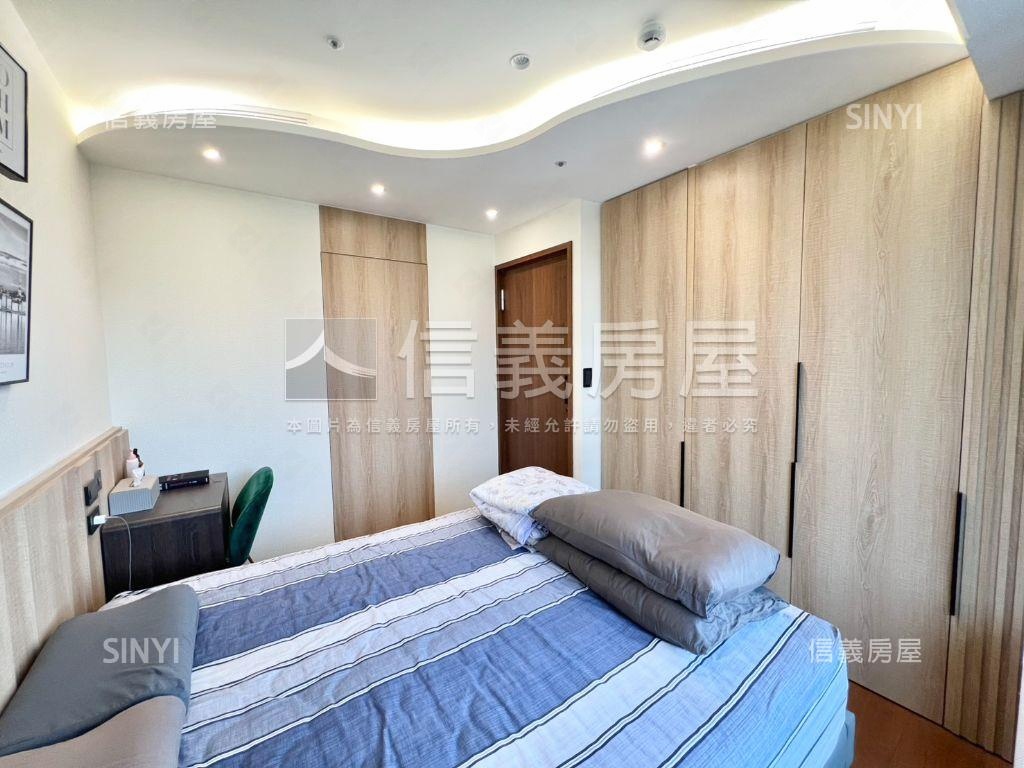 高級裝潢兩房兩位平面車位房屋室內格局與周邊環境