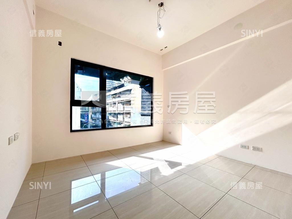 星玥灣三房有車位房屋室內格局與周邊環境