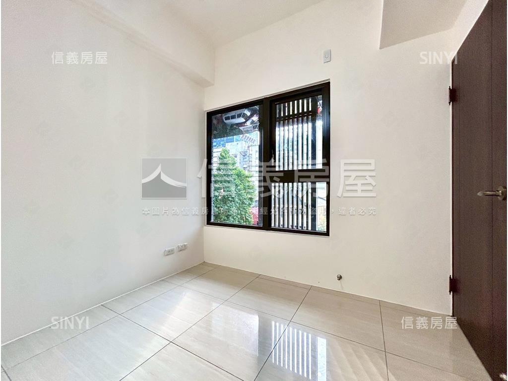 星玥灣三房有車位房屋室內格局與周邊環境